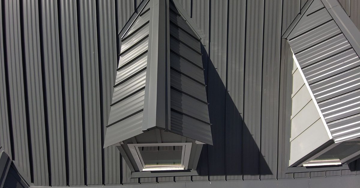 Metal Shingles and Stone-Coated Steel Wood Wind Landing: Metal That Looks Traditional